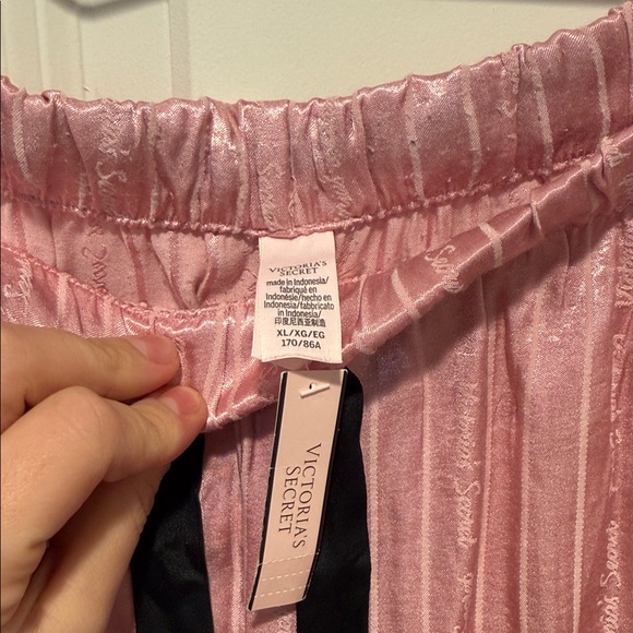 Victoria's Secret Pink Striped Satin logo pajama set - Picture 5 of 5